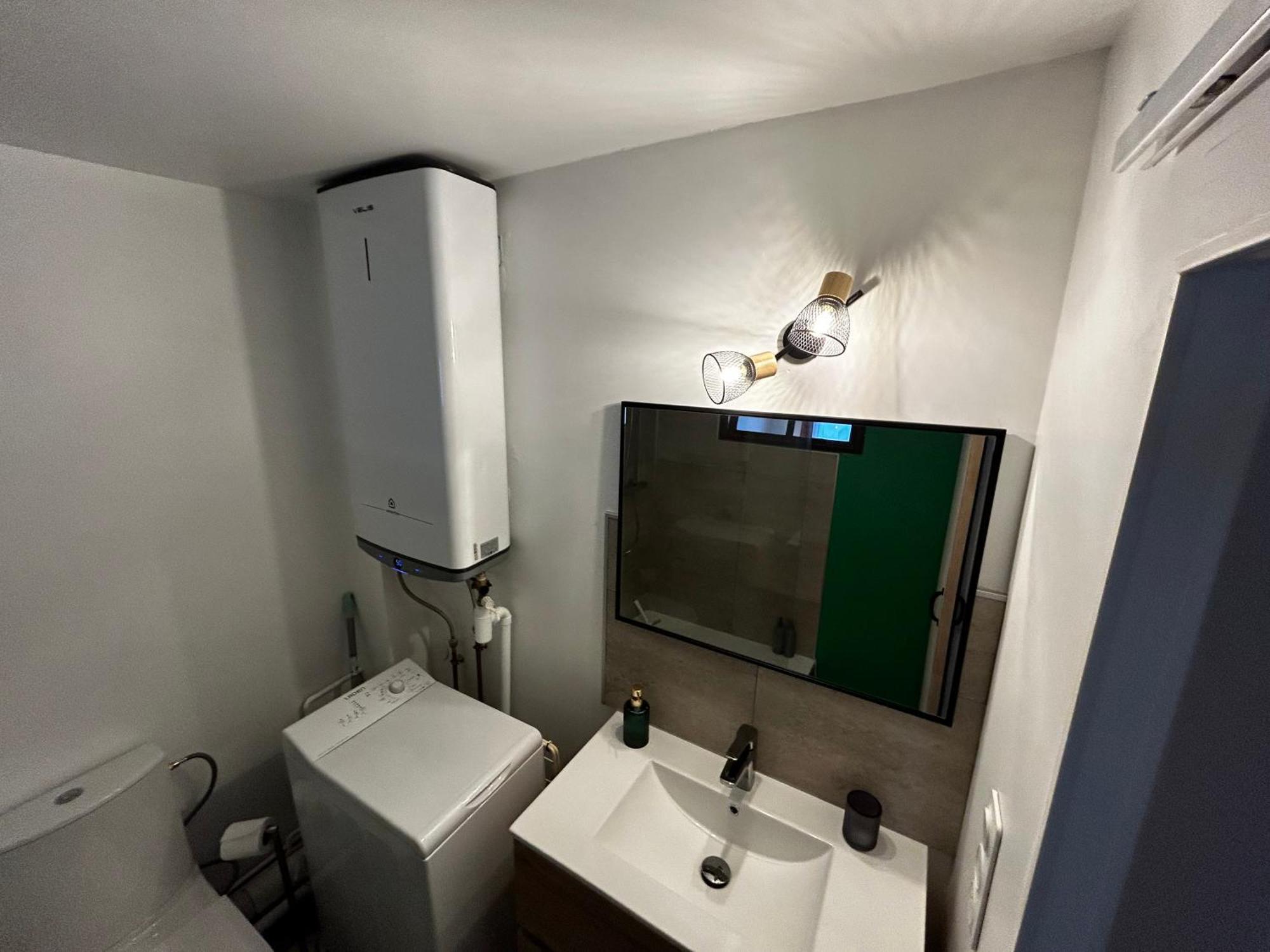 Le Bois Jaillant - Wifi - Centre Historique - Proche Gare Apartment